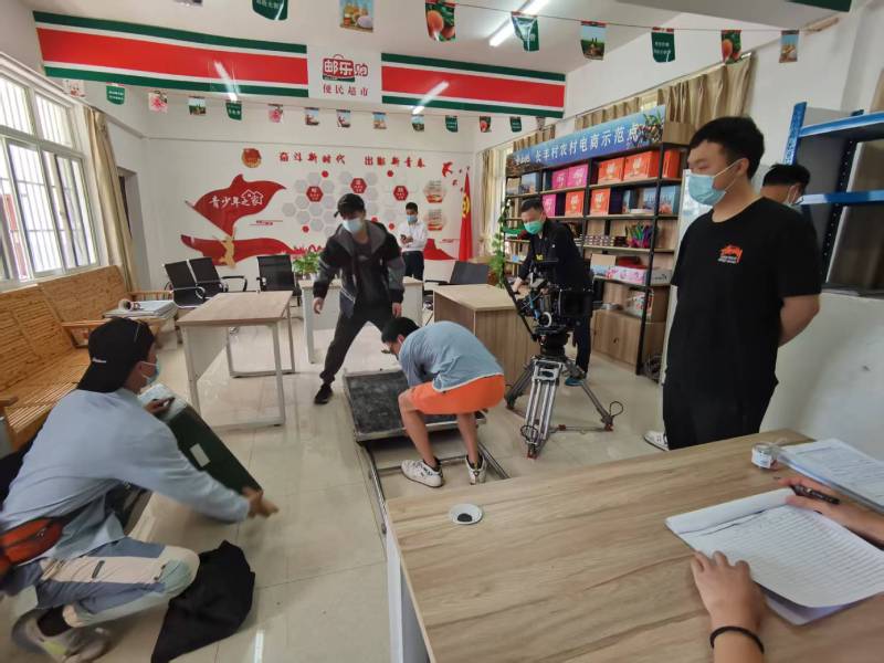 追星女孩心理学分析报告：东昌府区广告片拍摄公司揭秘饭圈应援式传播逻辑
